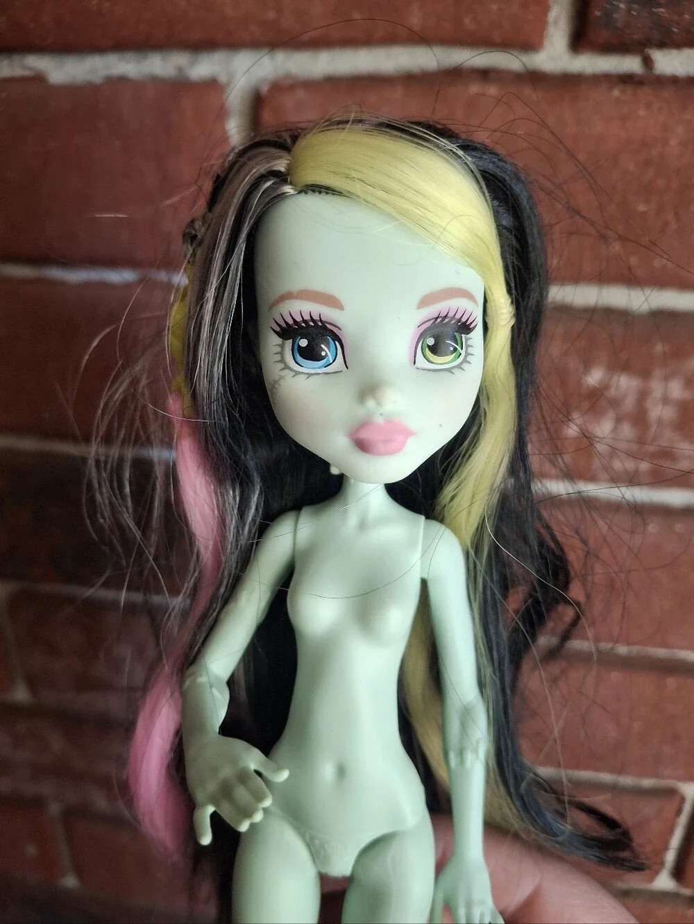 Monster High Frankie Stein doll G2
